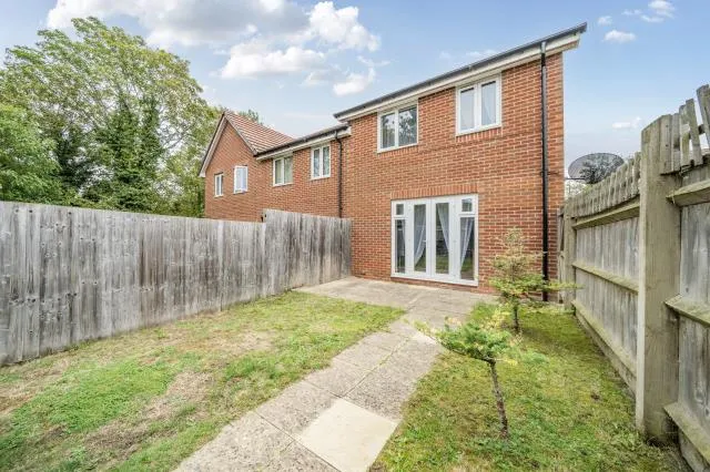 Crouch Hill Road, Banbury, OX16, photo 18