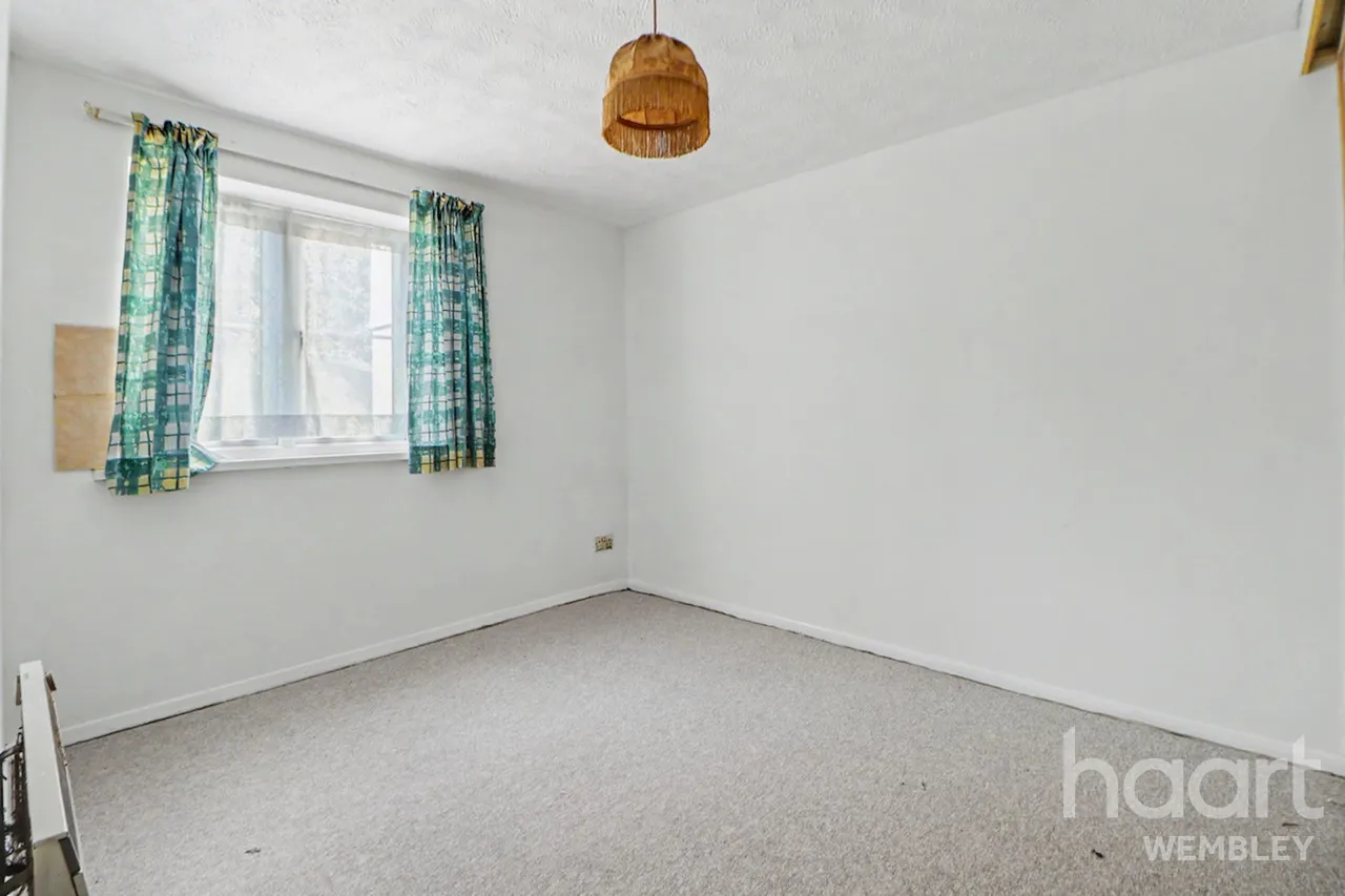 Alperton, HA0, photo 6
