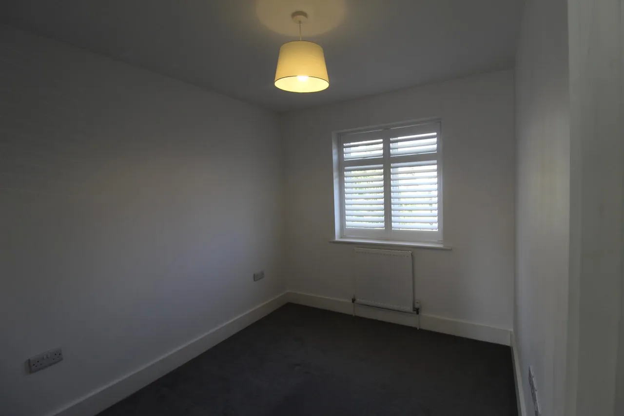 Grove Gardens, West Christchurch, BH23, photo 9