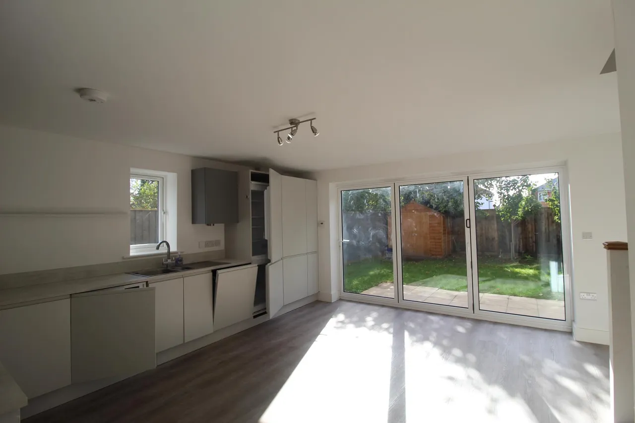 Grove Gardens, West Christchurch, BH23, photo 6