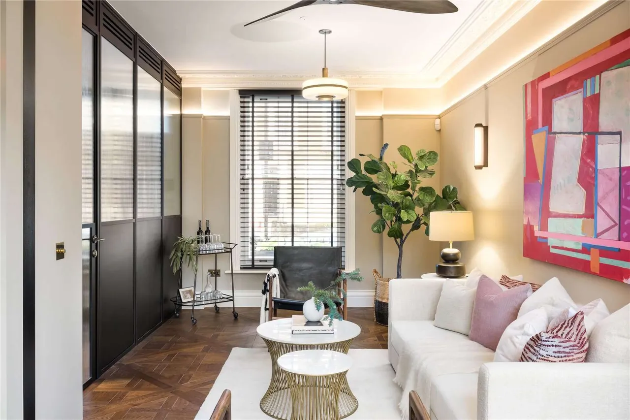 Lonsdale Road, London, W11 2BY, photo 3