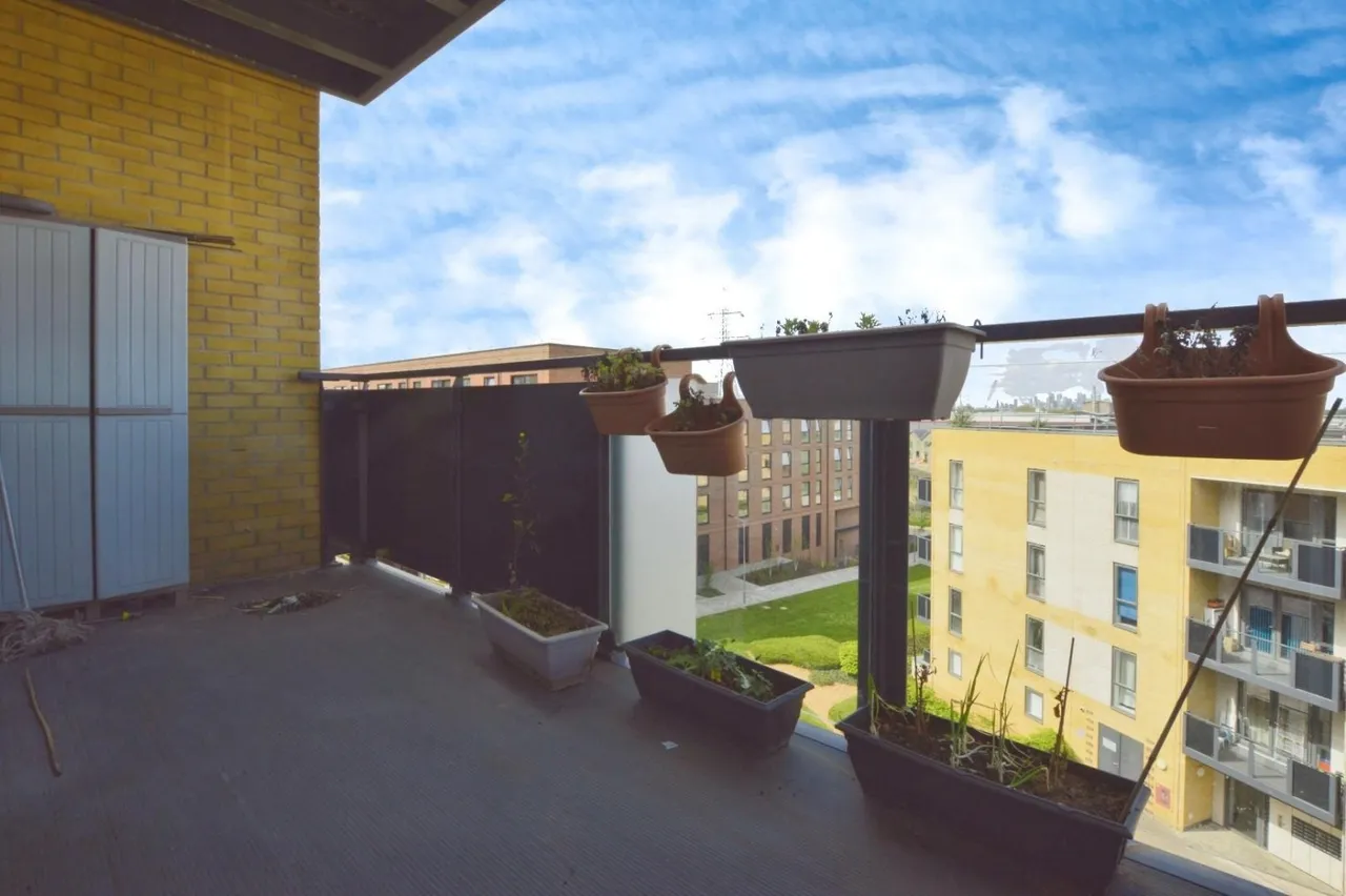 Sackett Road, Barking, IG11, photo 5
