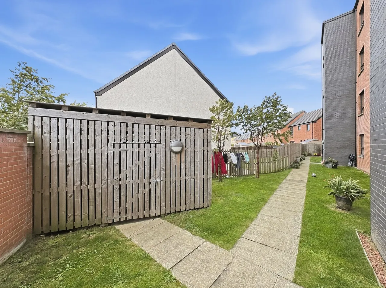 Niddrie Mains Road, Craigmillar, EH16, photo 19