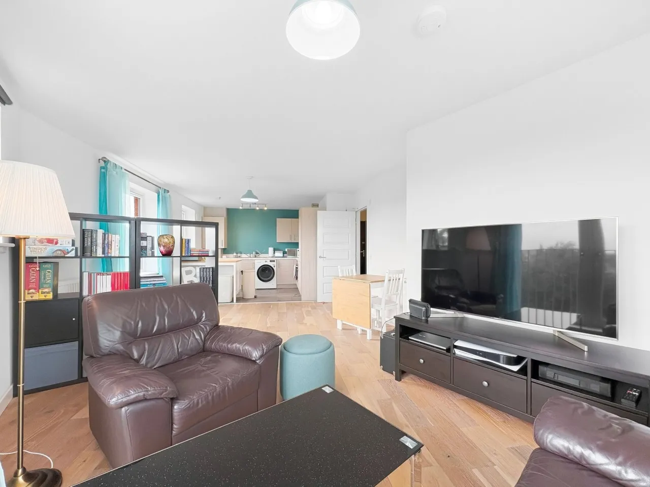Niddrie Mains Road, Craigmillar, EH16, photo 3