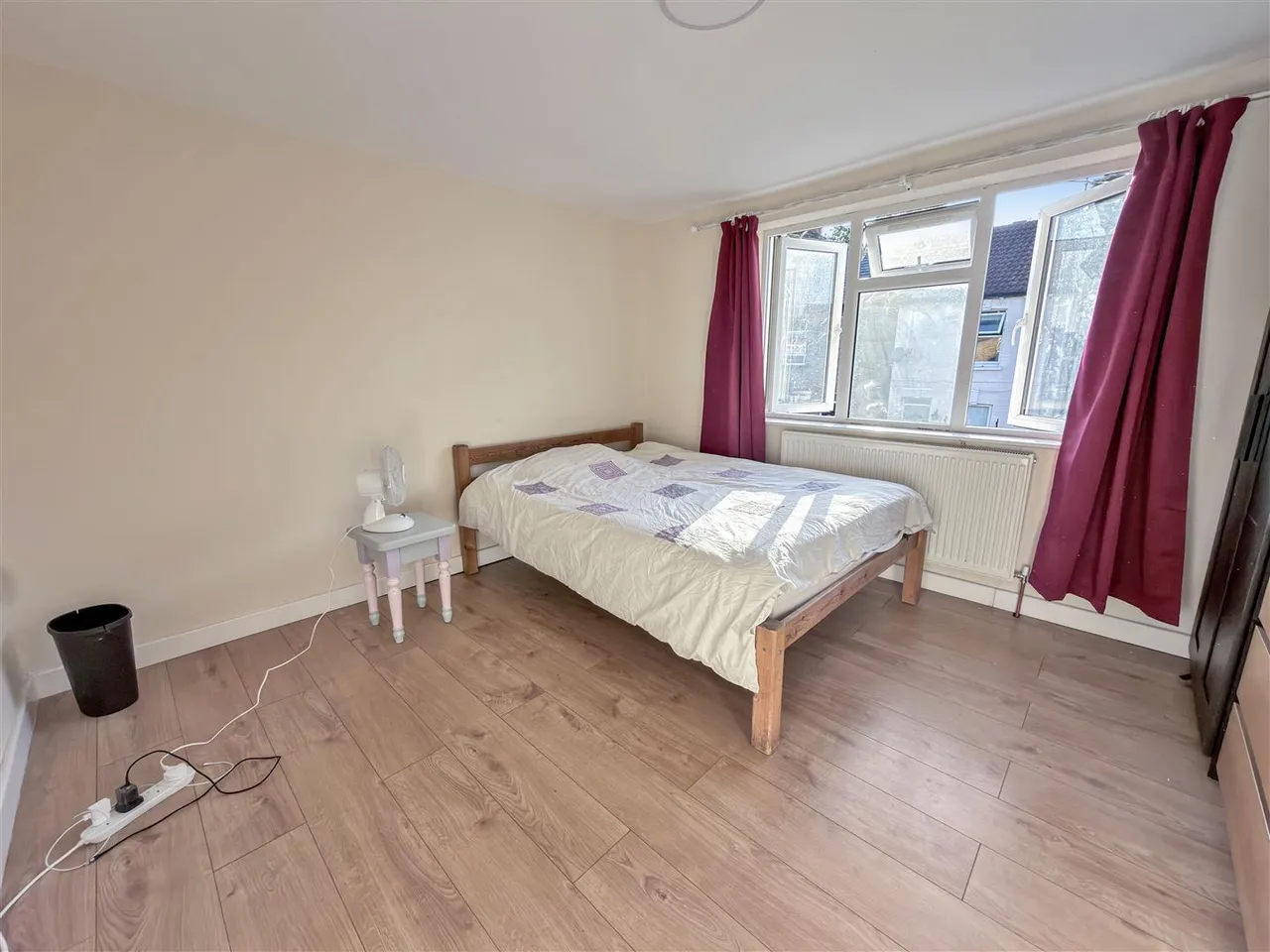 New Road, Staines-Upon-Thames, photo 7