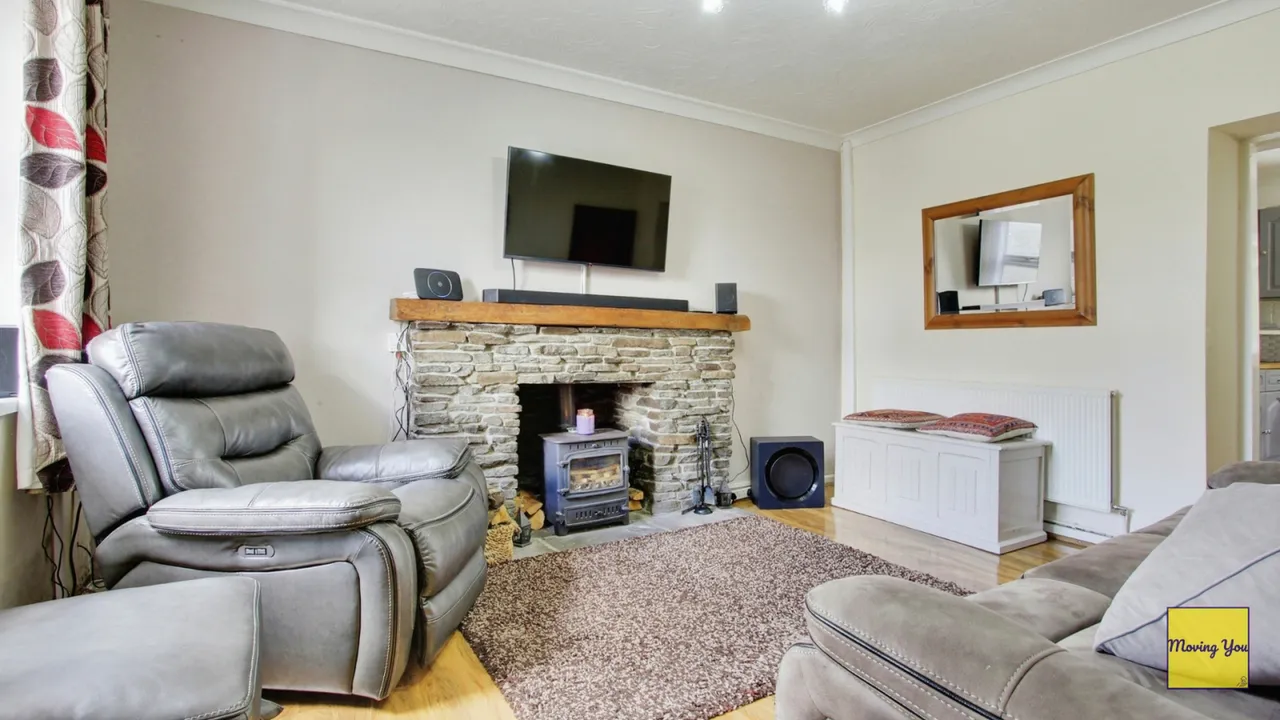 Dyffryn Road, Alltwen, Pontardawe, Swansea, photo 6