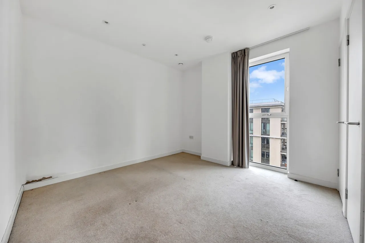 34 Karner House, 14 Logan Close, London, E20 1EZ, photo 13