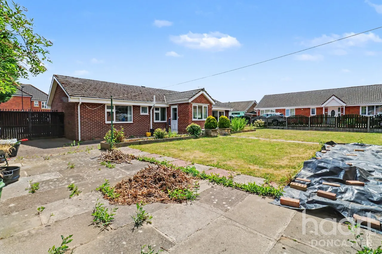 Downland Close, Balby, DN4, photo 22