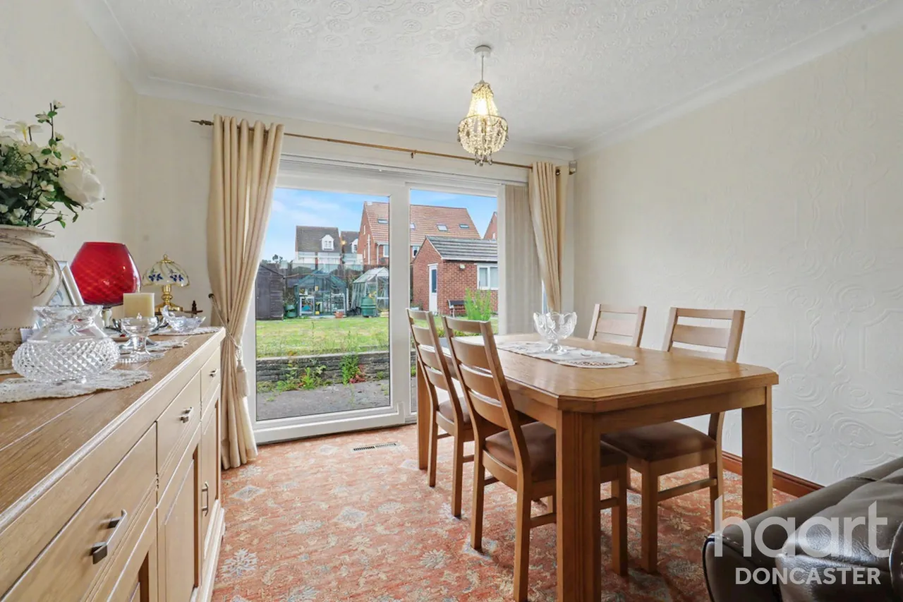 Downland Close, Balby, DN4, photo 11