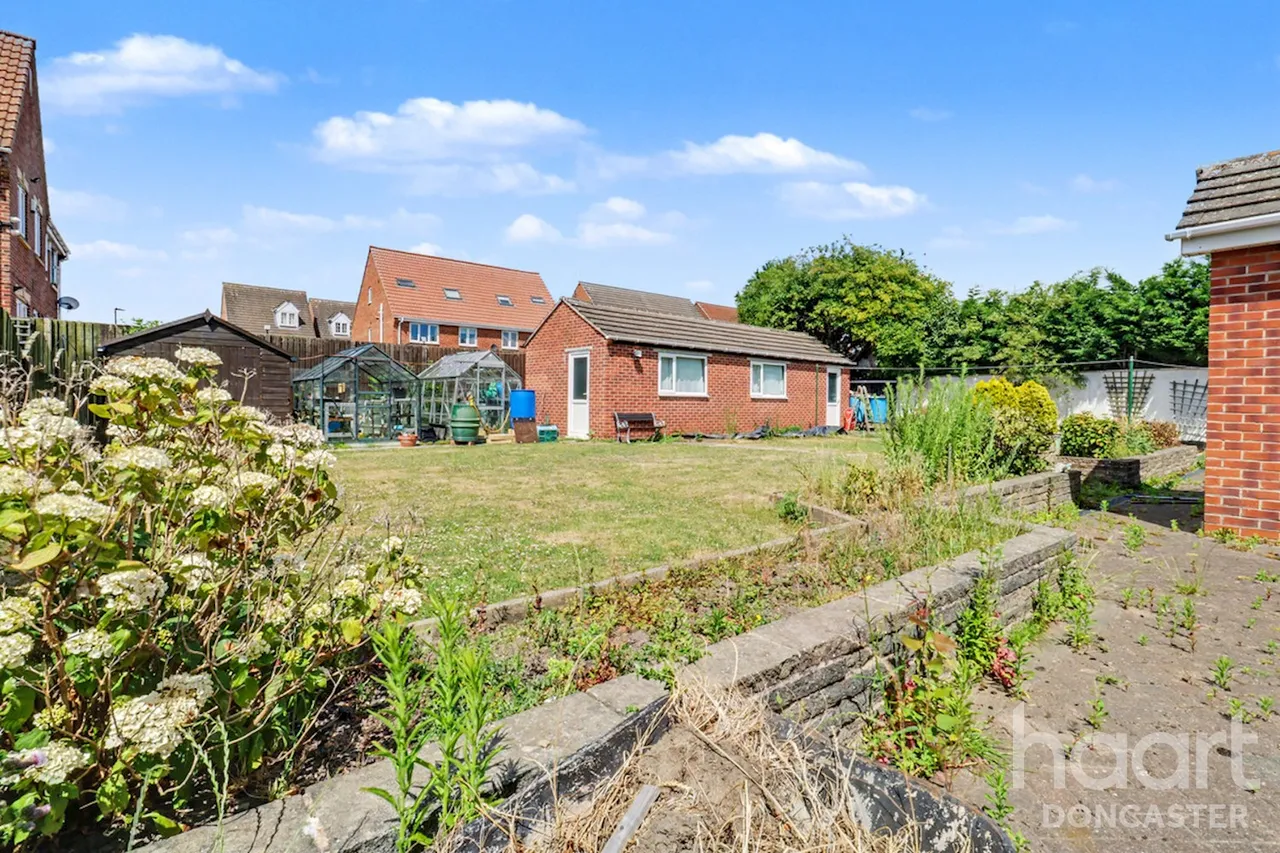 Downland Close, Balby, DN4, photo 25