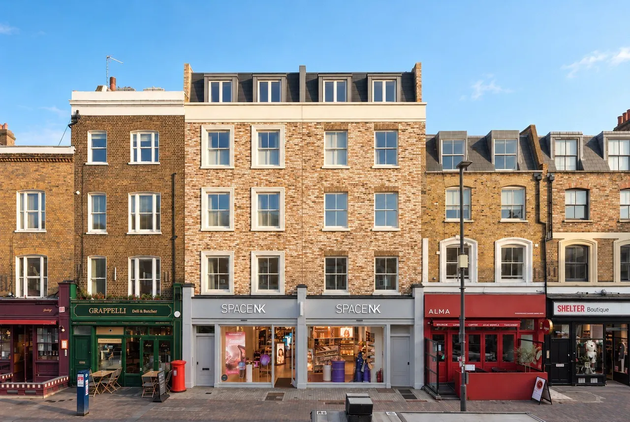 2 bed flat for sale, Northcote Road, London, SW11
