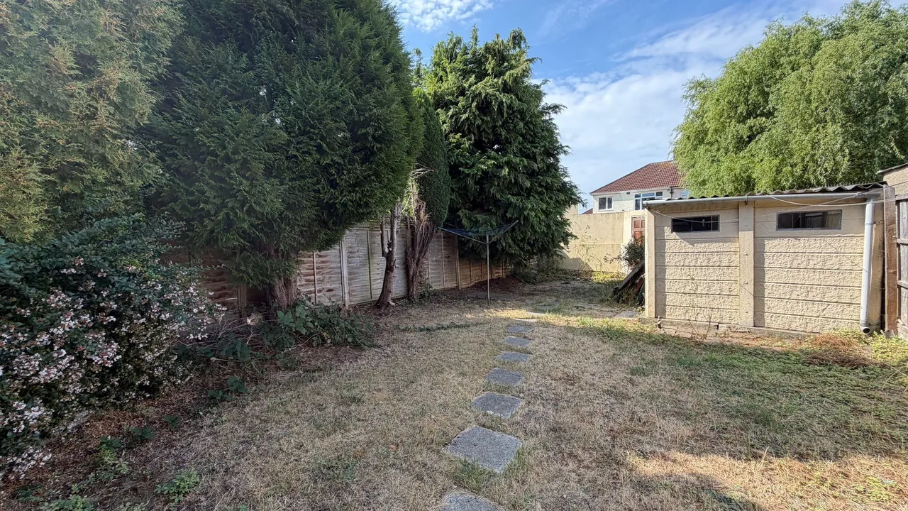 Stoneleigh Crescent, Bristol, BS4, photo 4