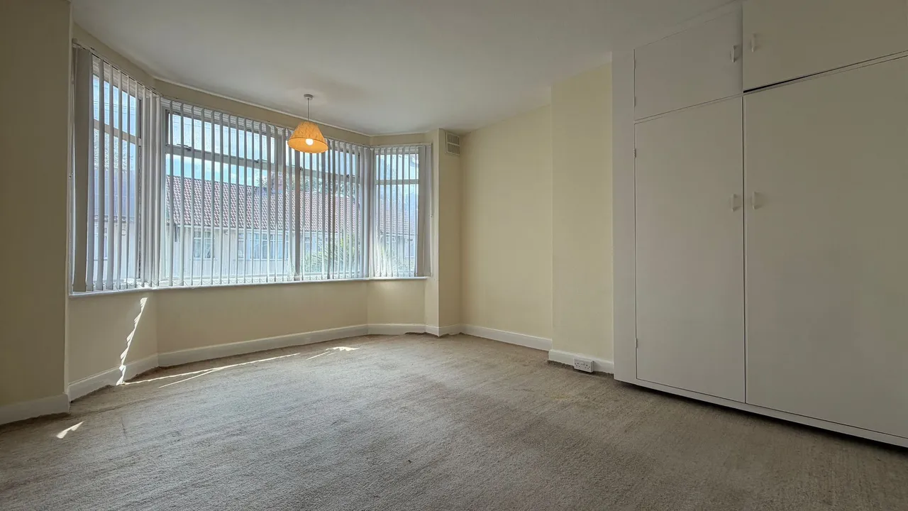 Stoneleigh Crescent, Bristol, BS4, photo 6