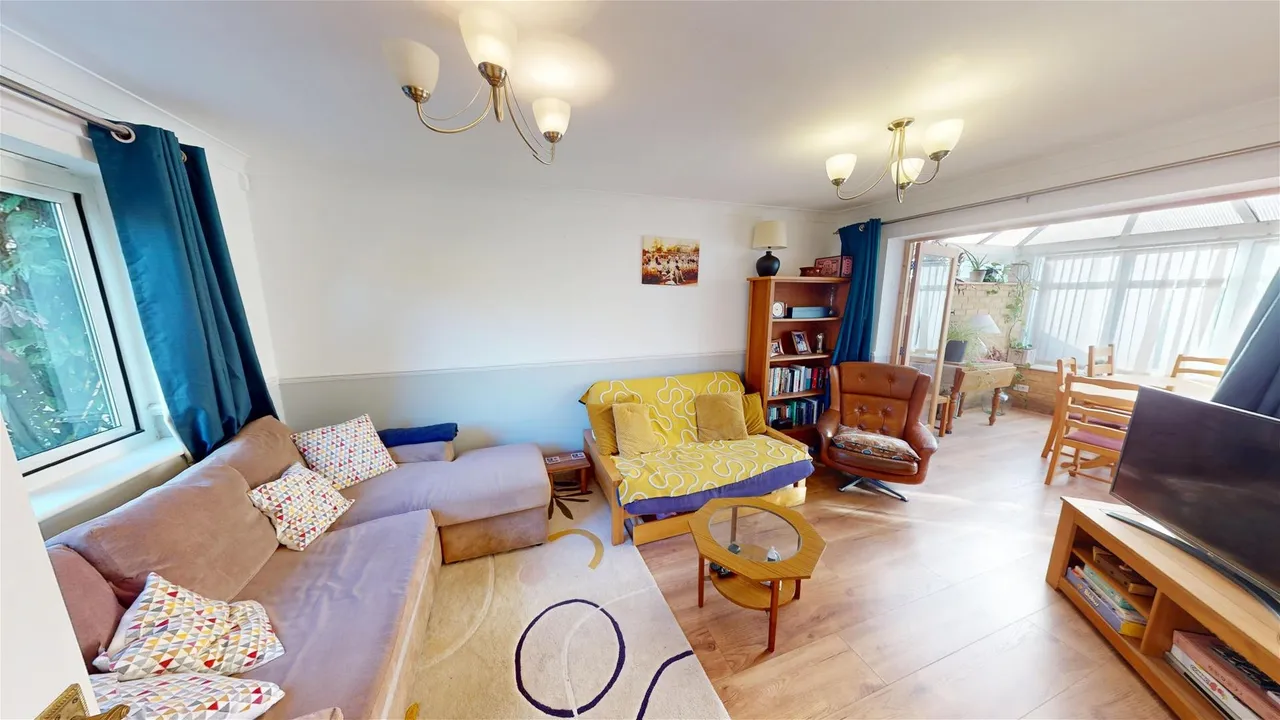 Cowslip Close, Horsham, RH13, photo 3