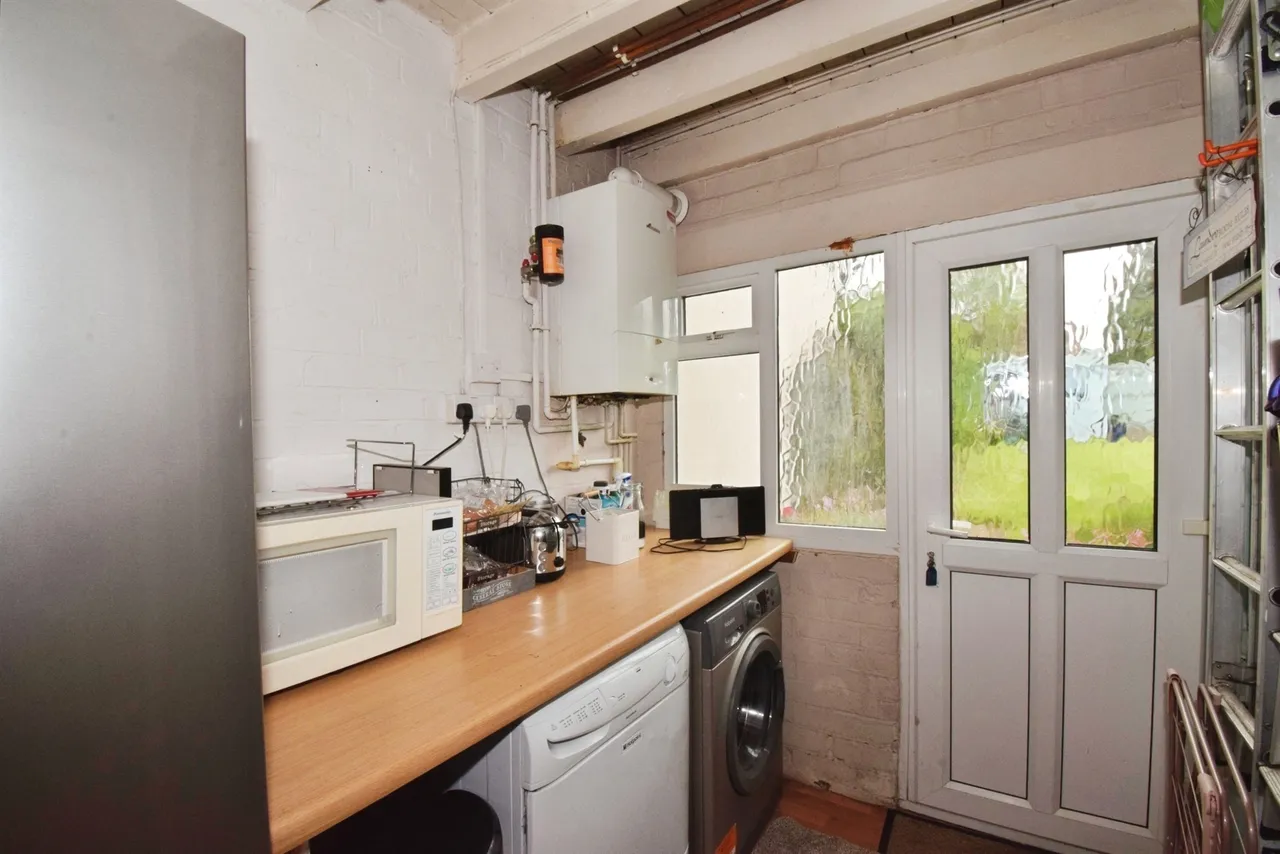 Queen Street, Oadby, LE2, photo 12