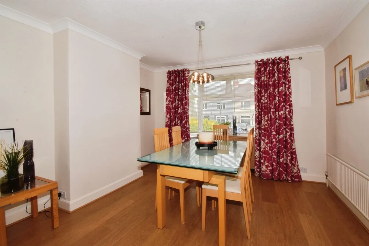 Queen Street, Oadby, LE2, photo 6