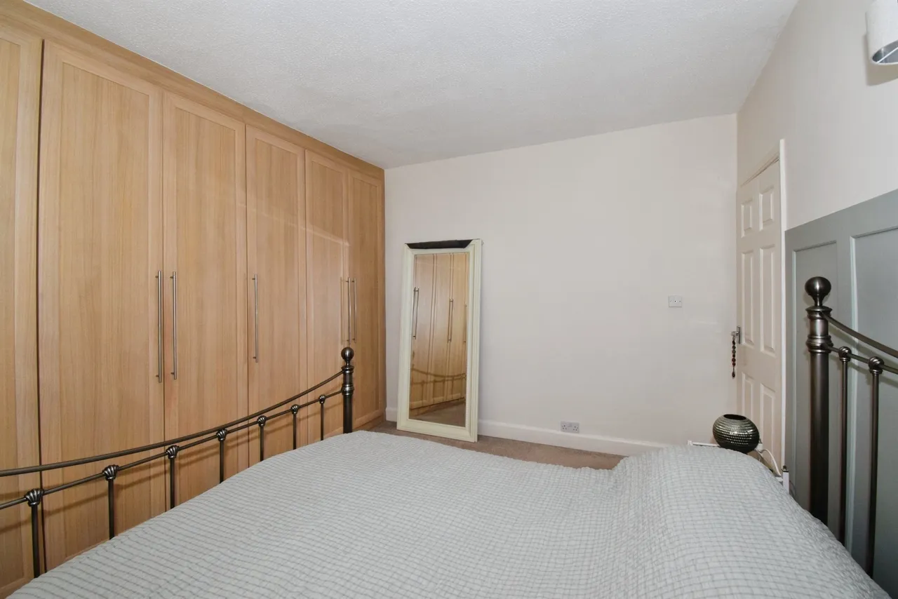 Queen Street, Oadby, LE2, photo 14