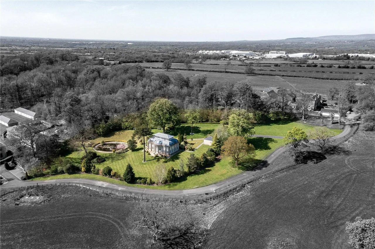 Woodfold Park, Mellor, photo 48