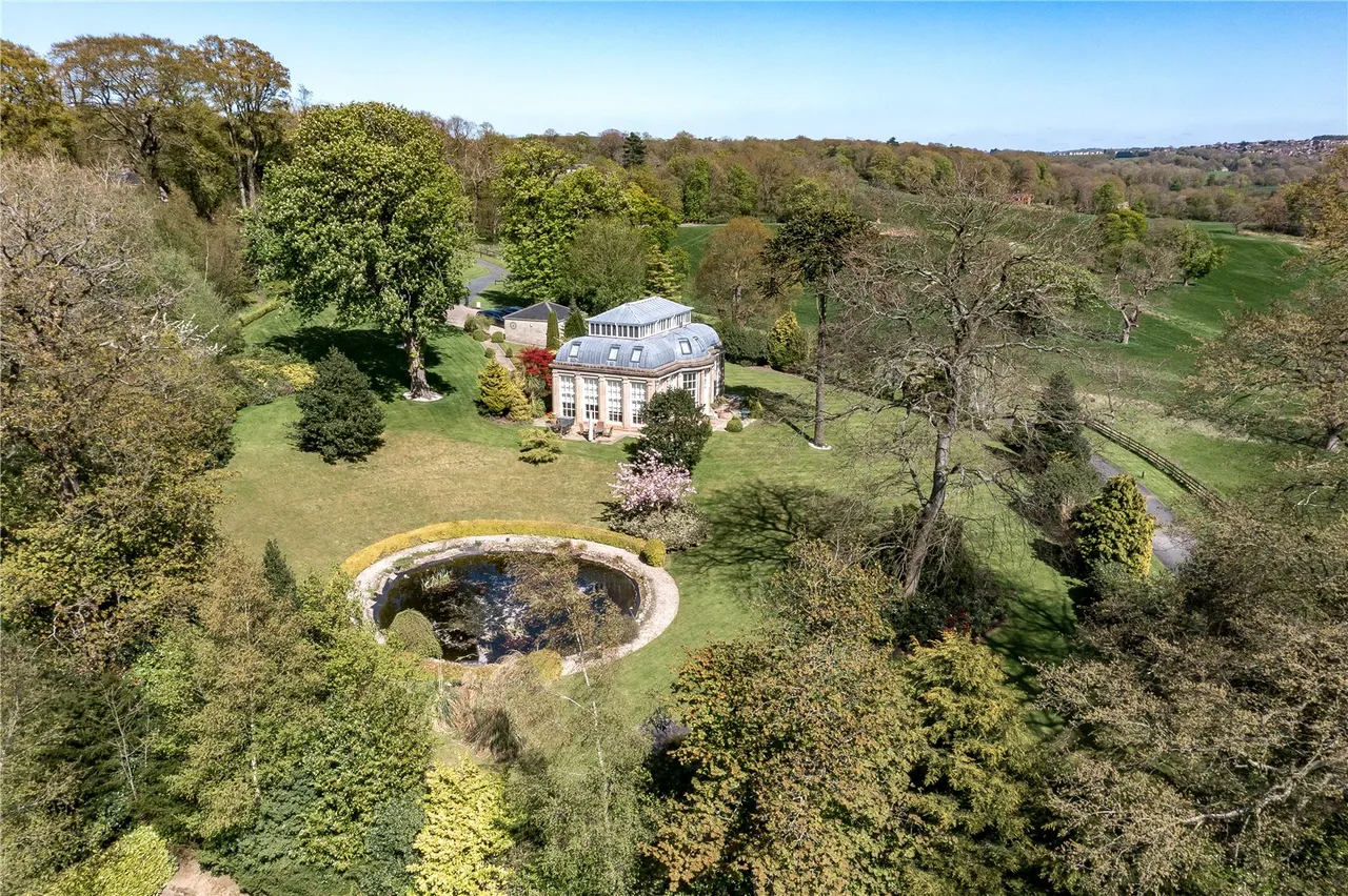Woodfold Park, Mellor, photo 46