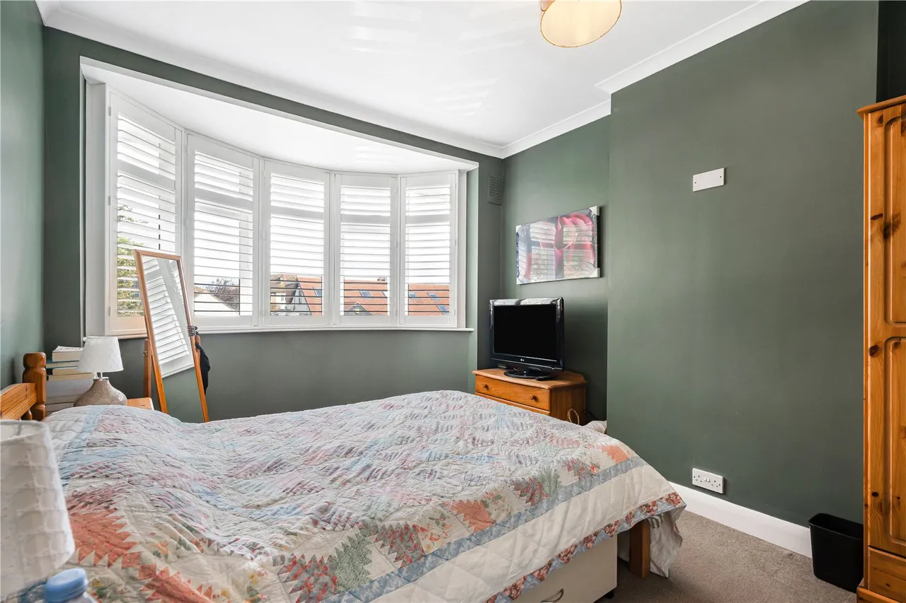 Ellerman Avenue, Twickenham, TW2, photo 2