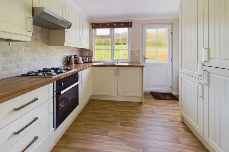 Elmtree Avenue, Tickenham, BS21, photo 4