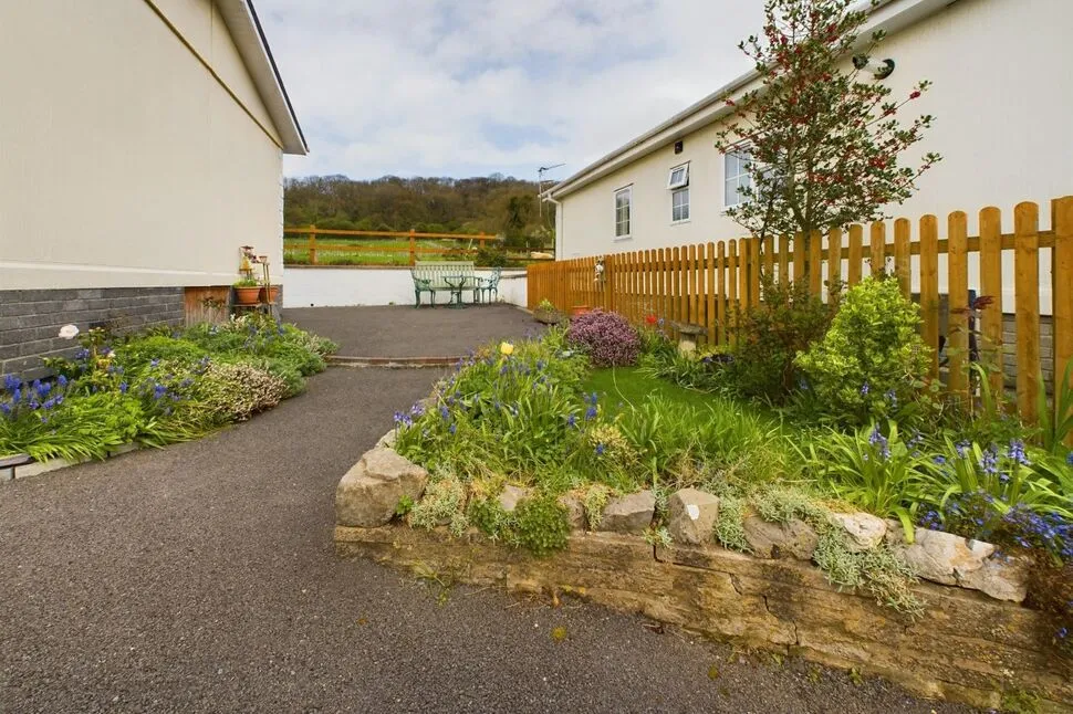Elmtree Avenue, Tickenham, BS21, photo 17