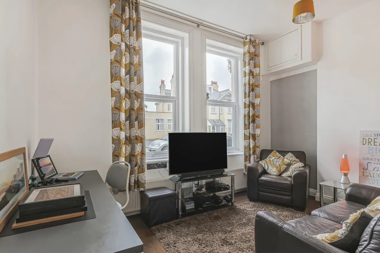 Westby Road, Bournemouth, photo 2