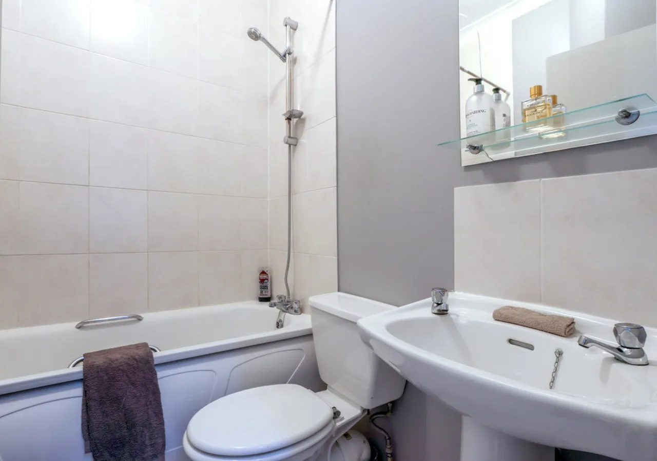 Westby Road, Bournemouth, photo 6