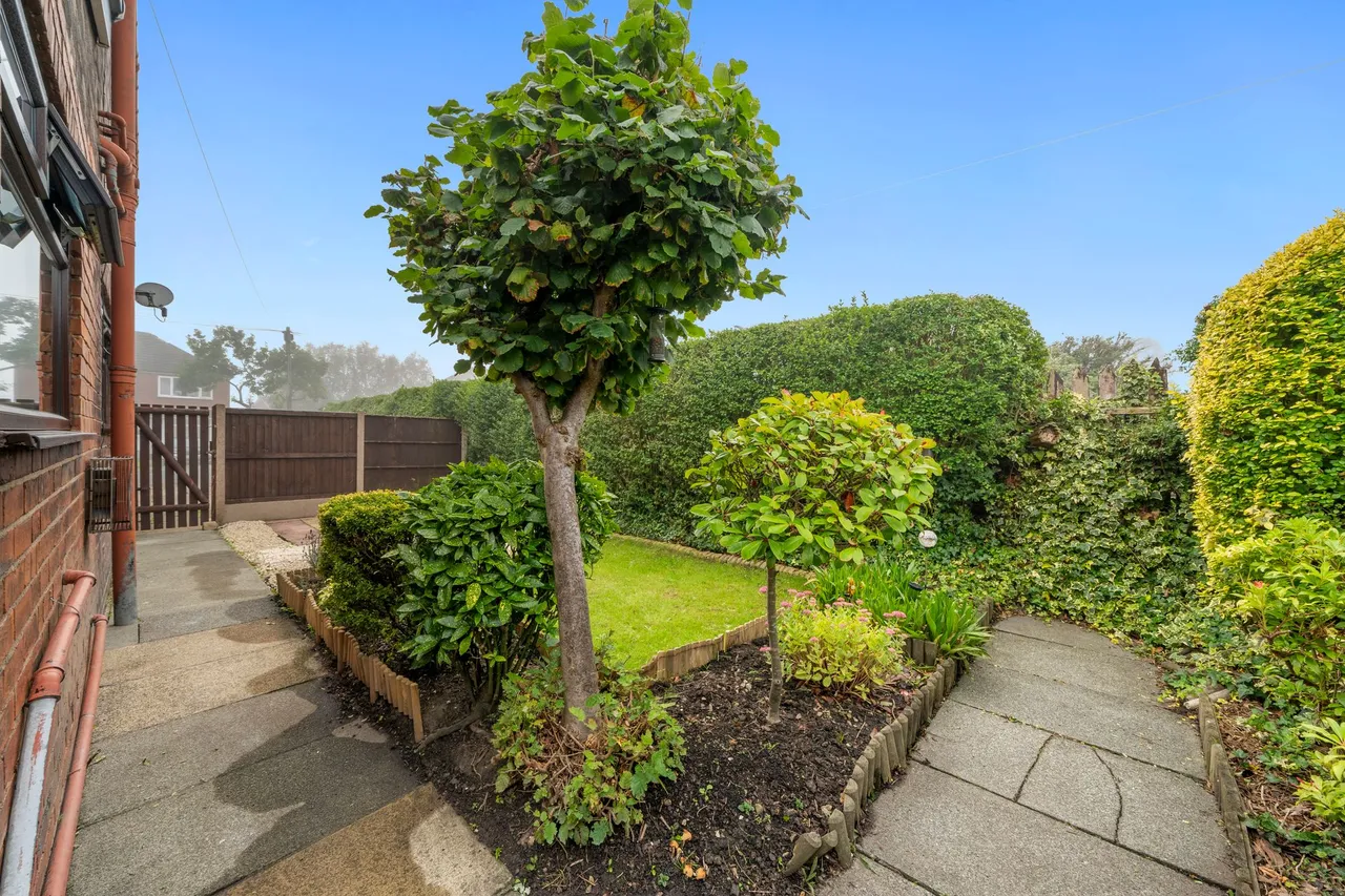 Vista Avenue, Newton-Le-Willows, WA12, photo 17