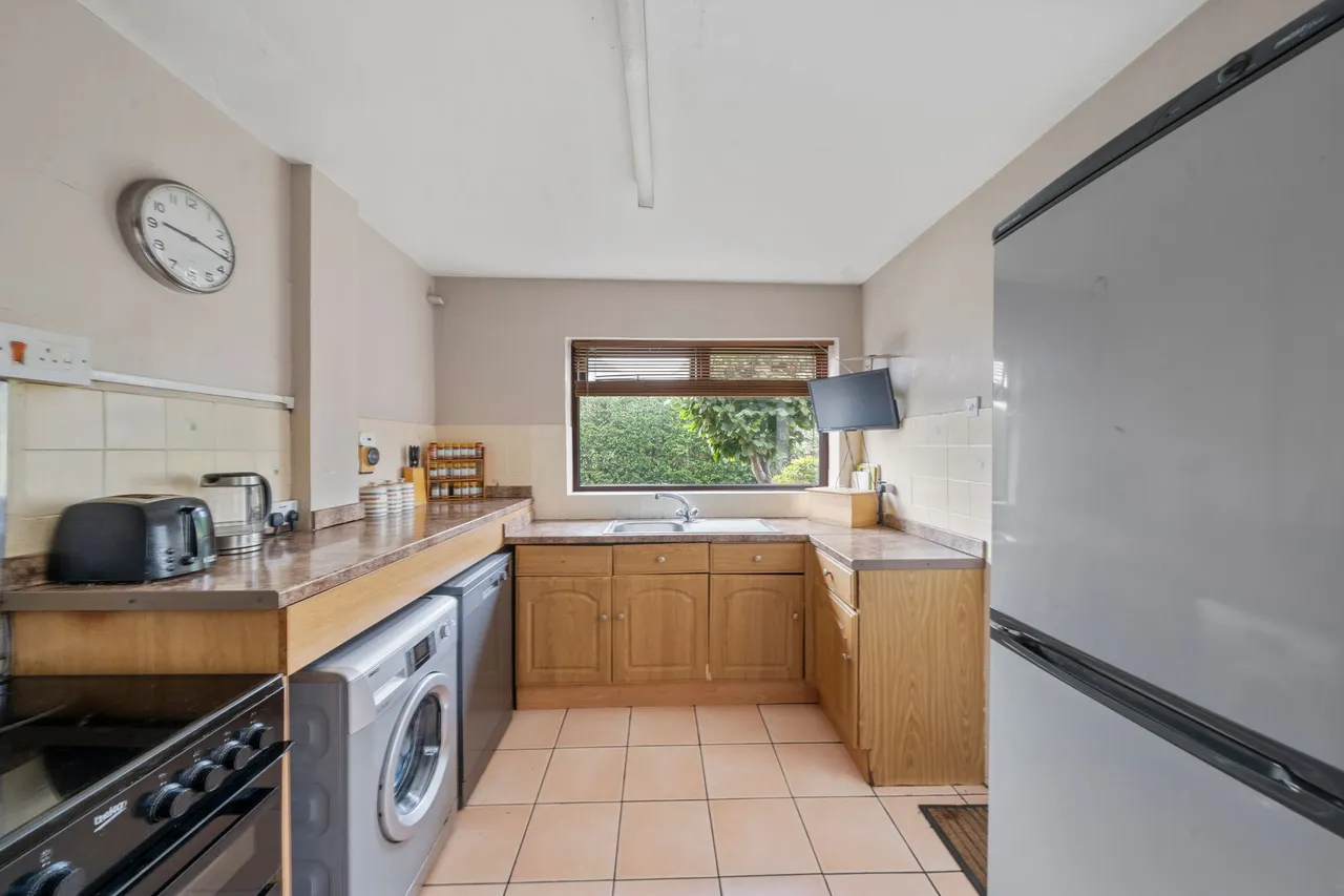 Vista Avenue, Newton-Le-Willows, WA12, photo 8