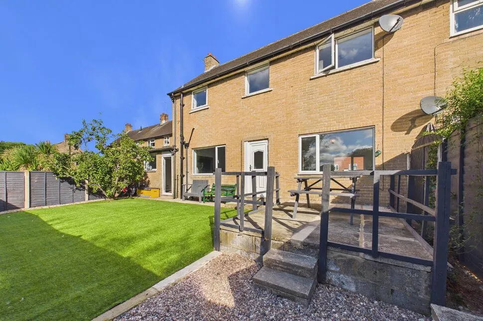 3 bed house to rent, Abbotts Close, Aberford, LS25