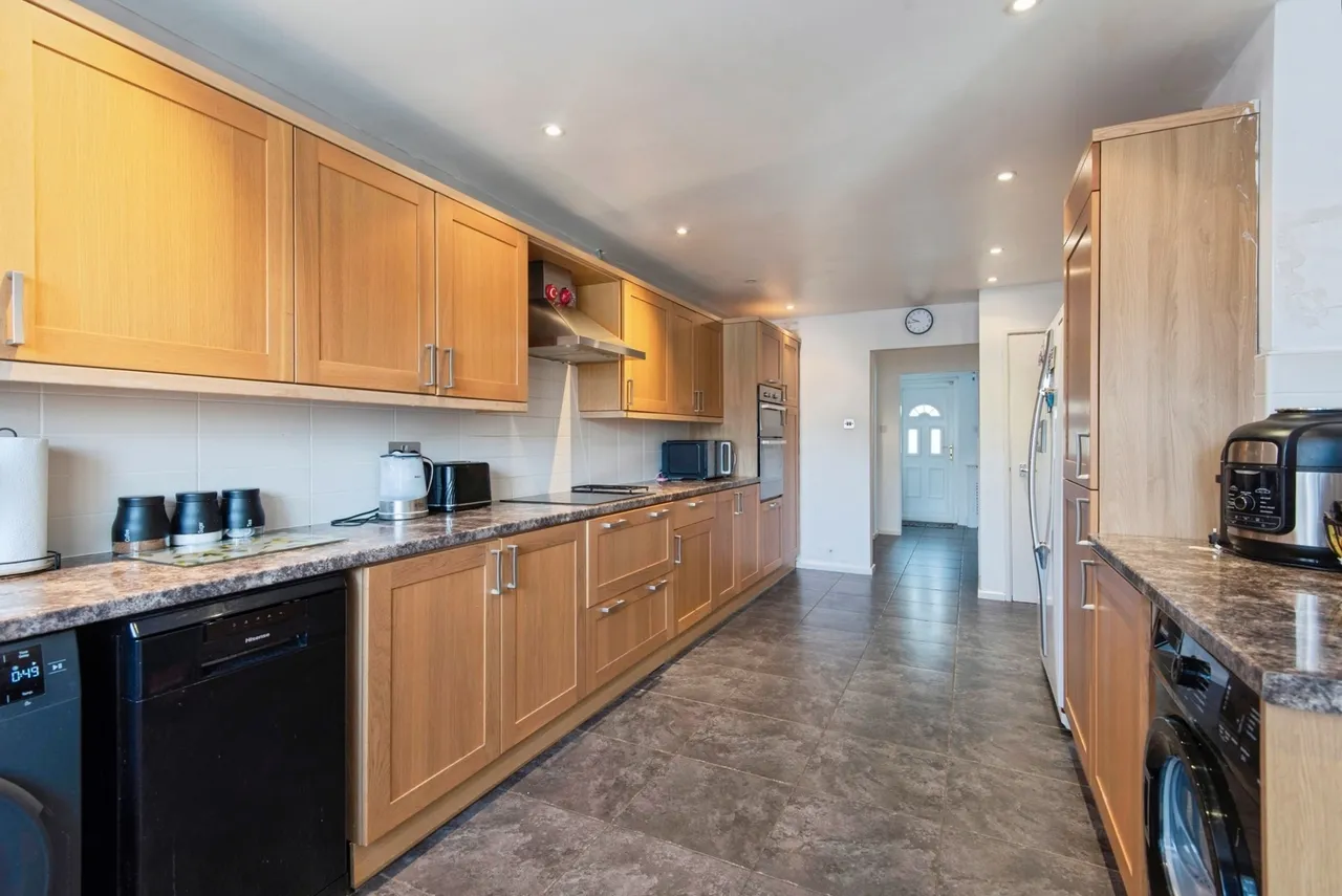 Nightingale Walk, Stevenage, Hertfordshire, SG2, photo 2