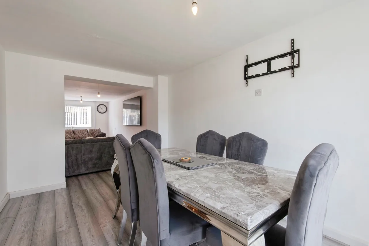 Nightingale Walk, Stevenage, Hertfordshire, SG2, photo 4