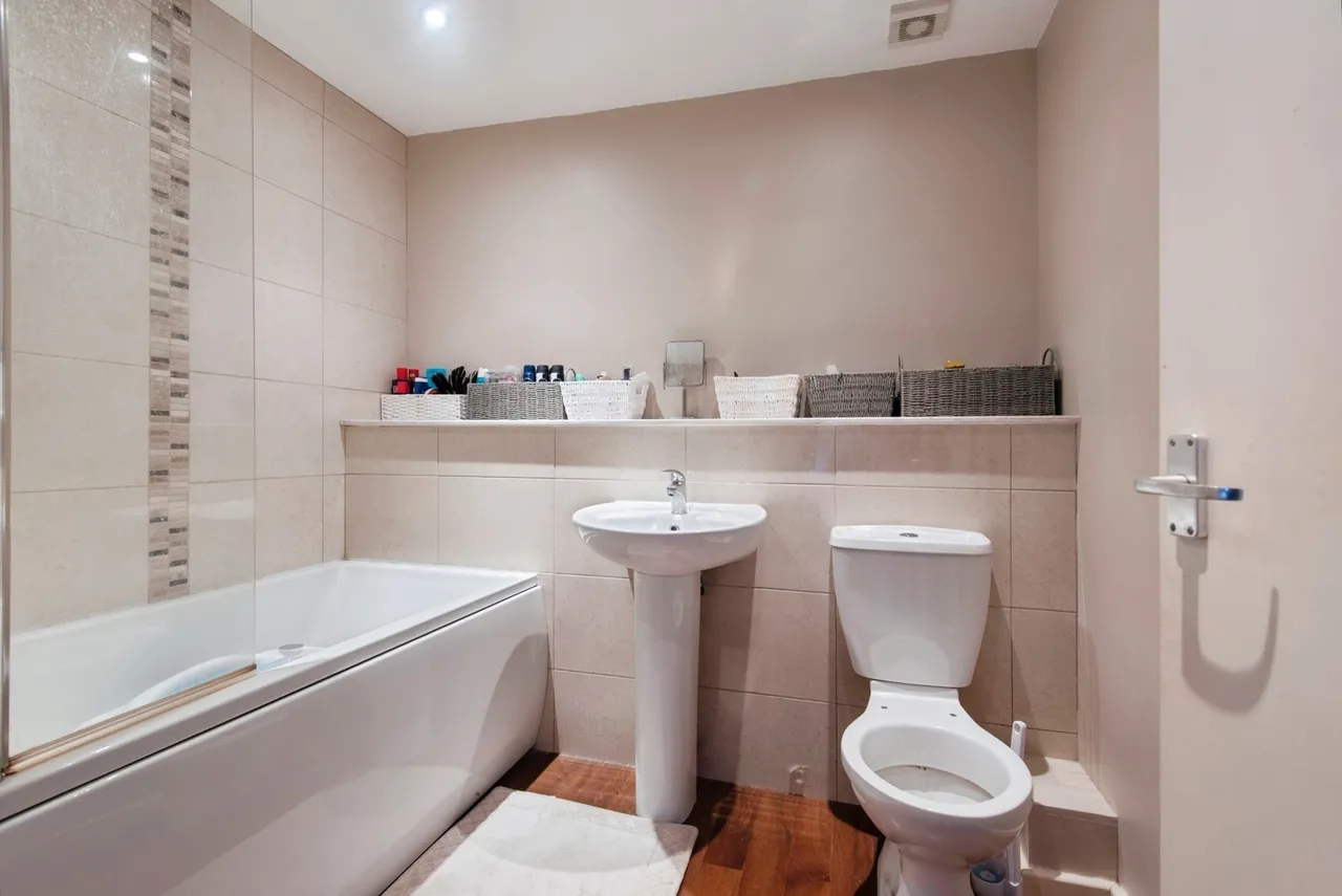 Nightingale Walk, Stevenage, Hertfordshire, SG2, photo 15