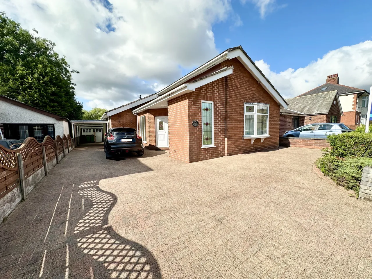 3 bed house for sale — Victoria Road, Fulwood, Preston, Lancashire, PR2 8AJ