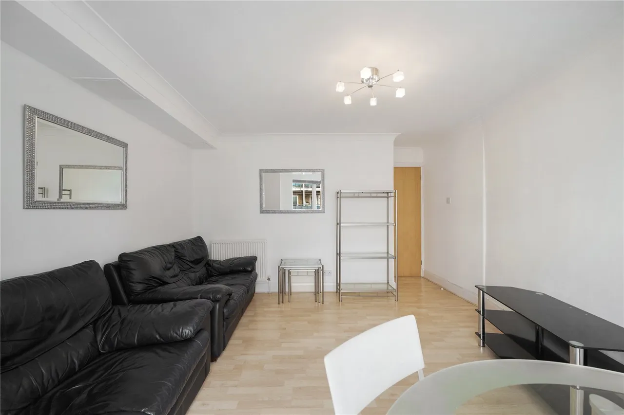 240, Poplar High Street, E14, photo 5