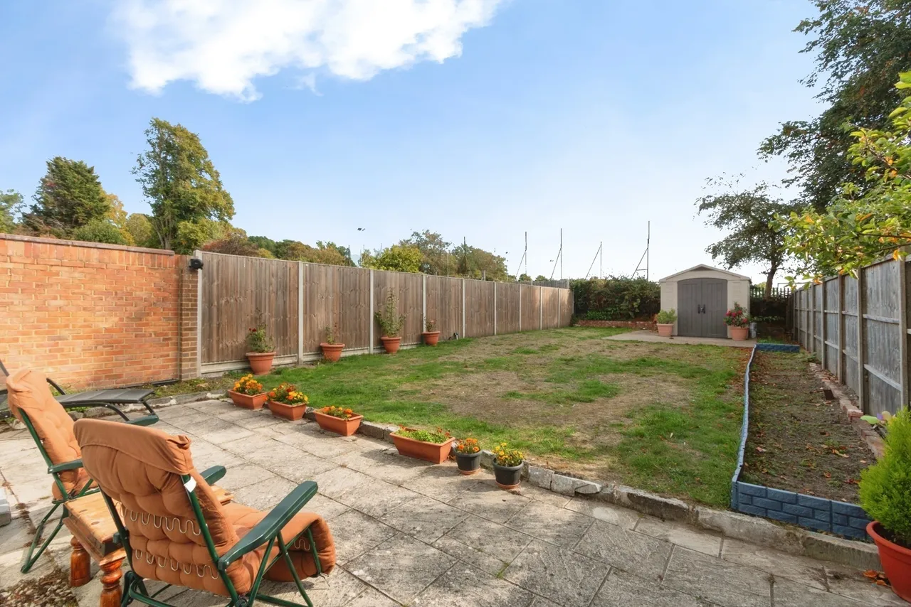 Worsley Road, Frimley, GU16, photo 10