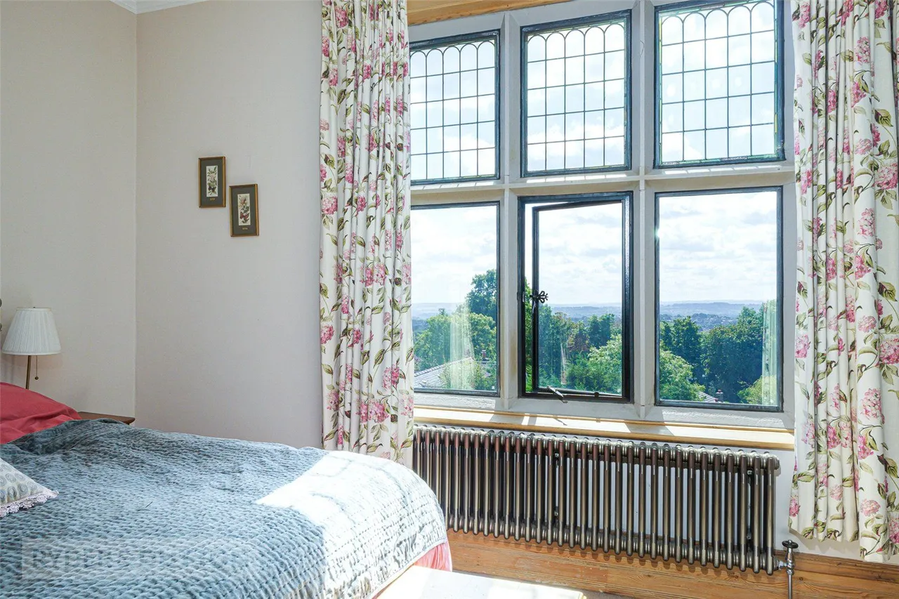 Ward House, Hipperholme, HX3, photo 12