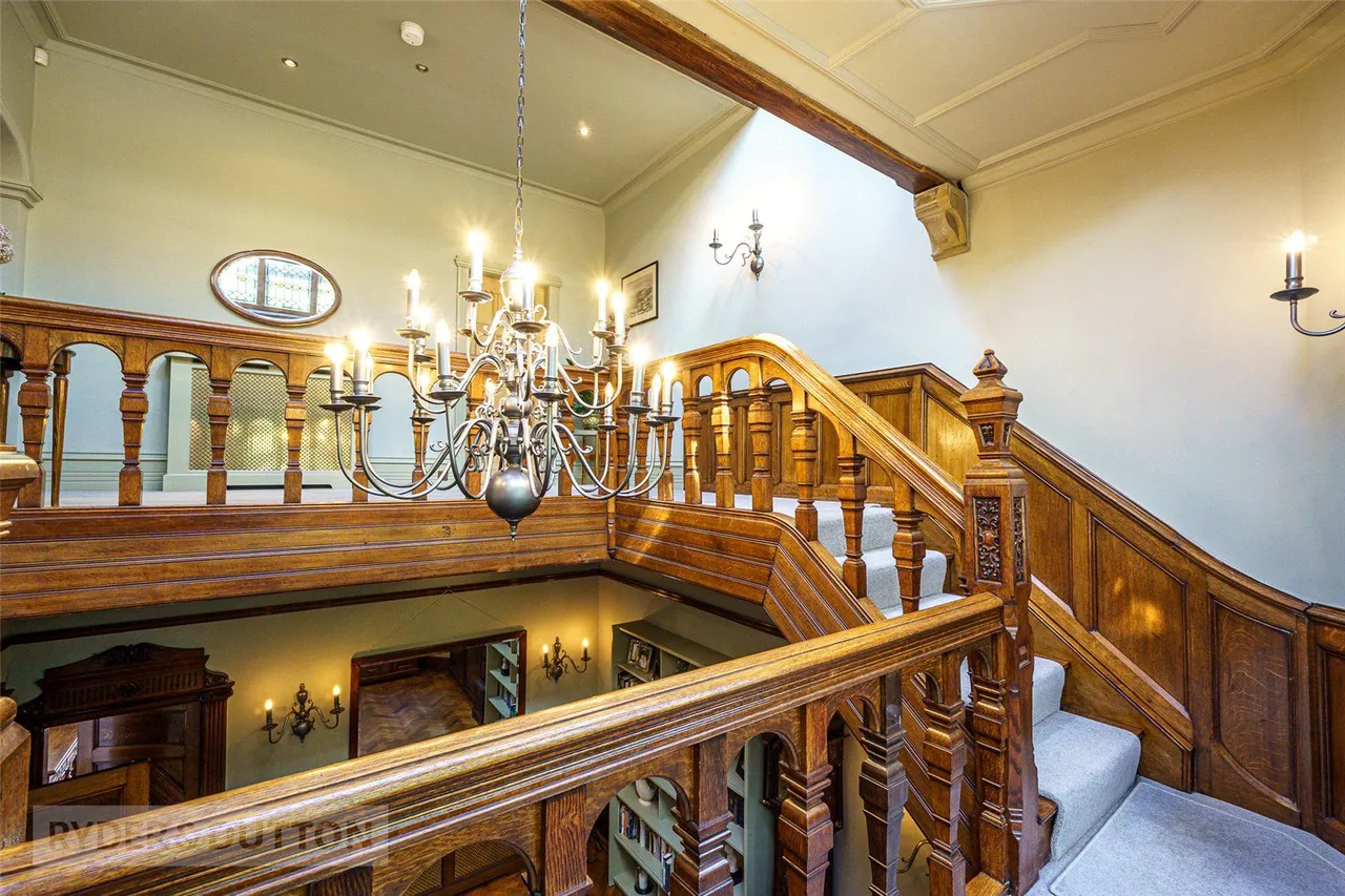 Ward House, Hipperholme, HX3, photo 9