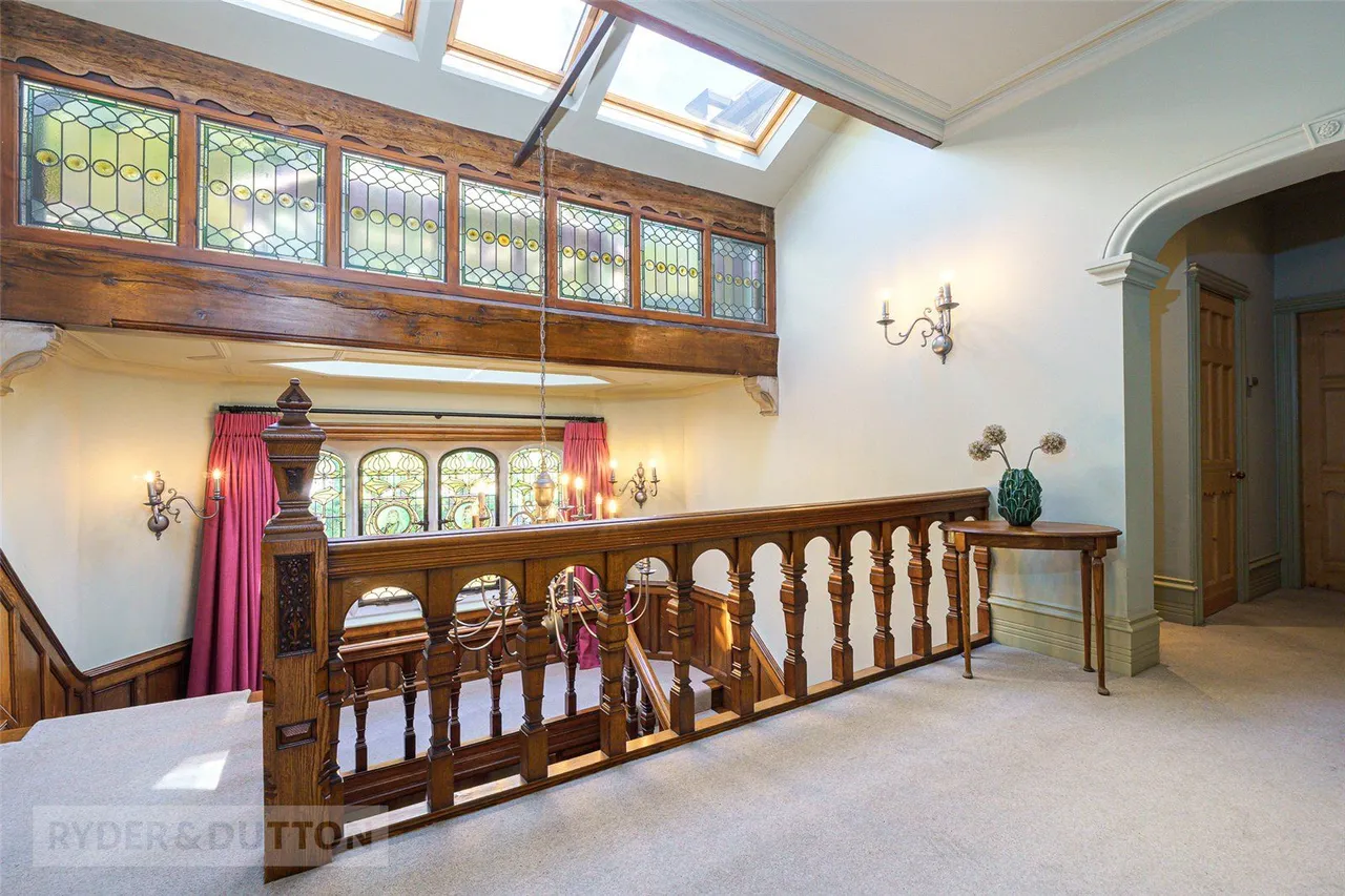 Ward House, Hipperholme, HX3, photo 17