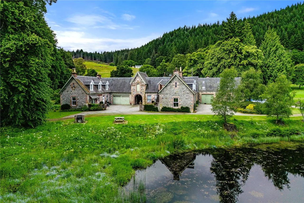 Aigas Golf Course, Cottages, Steading Buildings and Land, Mains Of Aigas, Beauly, Highland, IV4 7AD, photo 6