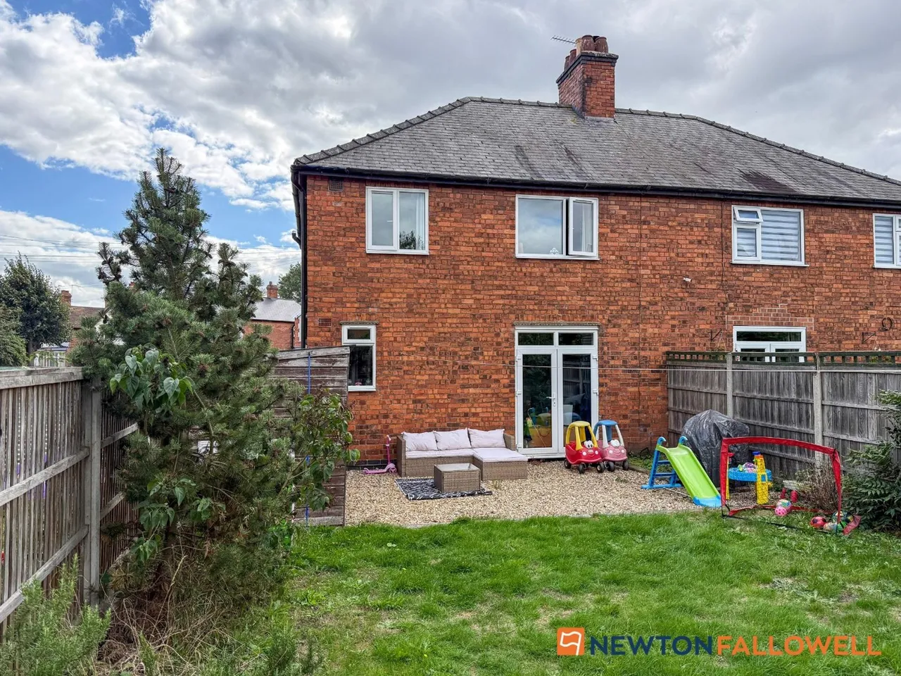 Park Crescent, Newark, NG24, photo 22