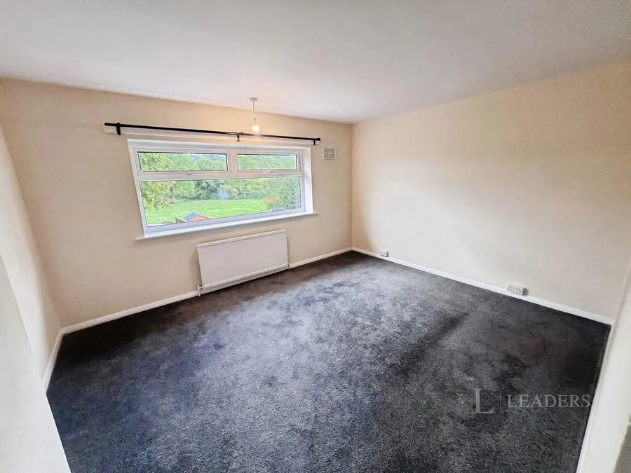 Parks Avenue, South Wingfield, DE55, photo 5