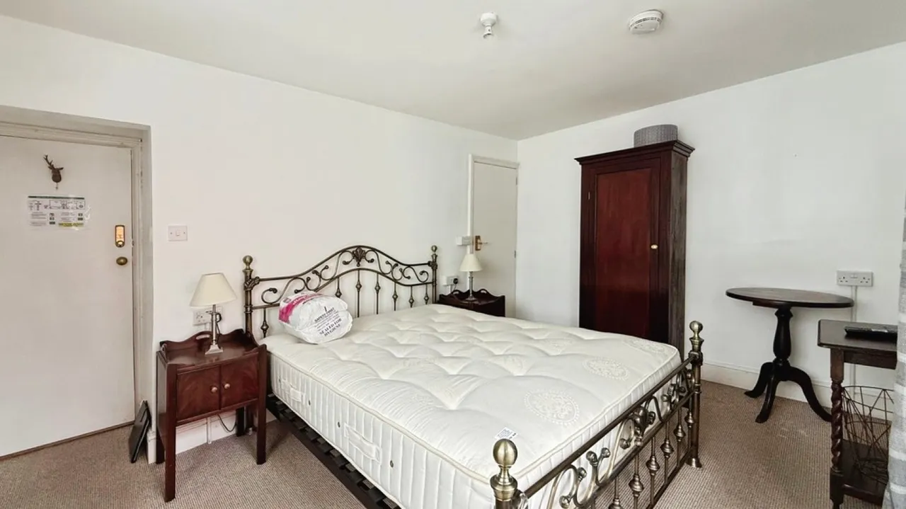 Alfred Street, Westbury, BA13, photo 2