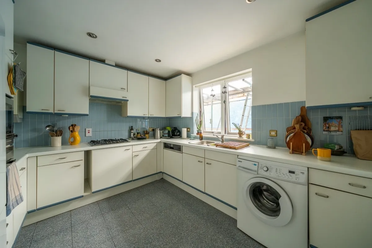Windmill Road, SW19, photo 7