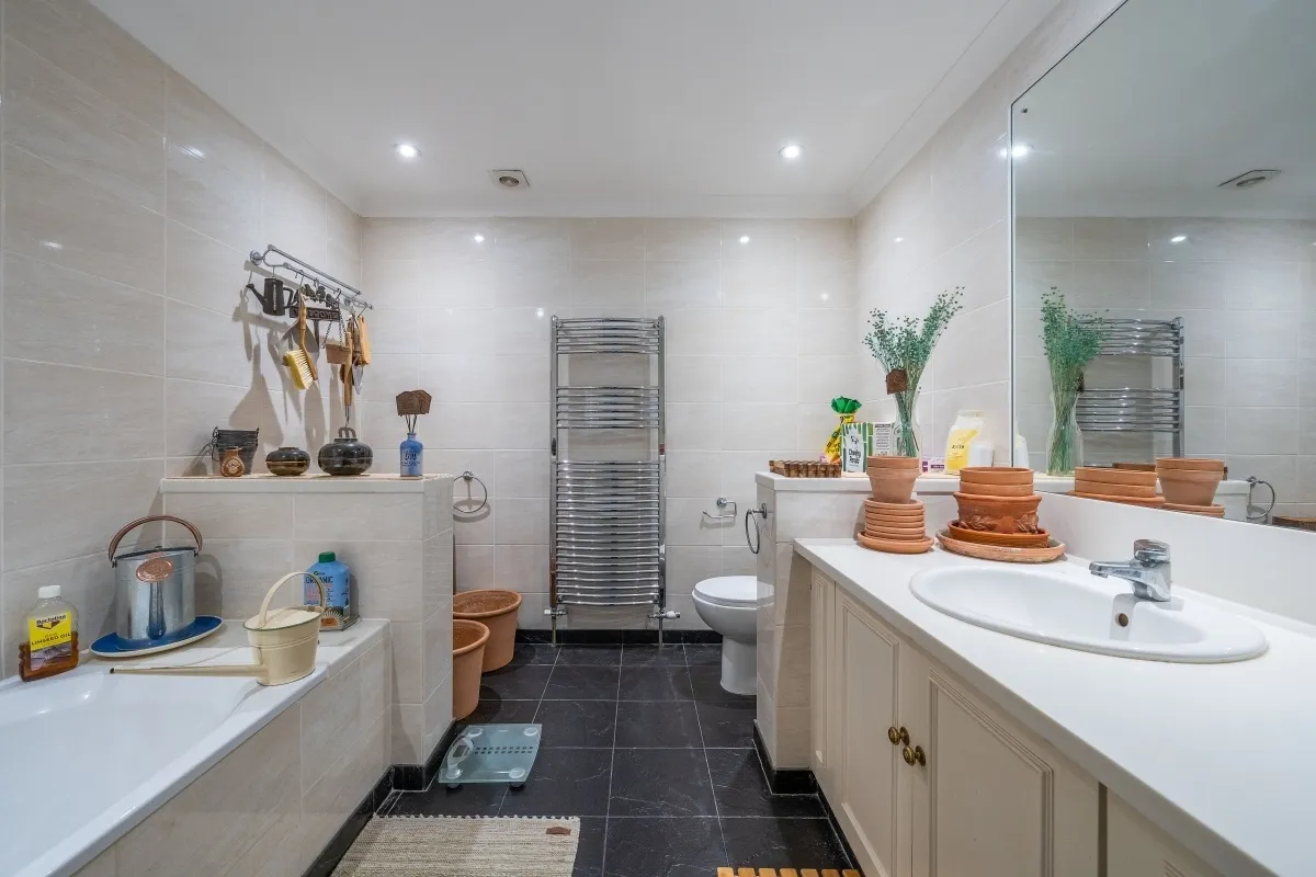 Windmill Road, SW19, photo 12