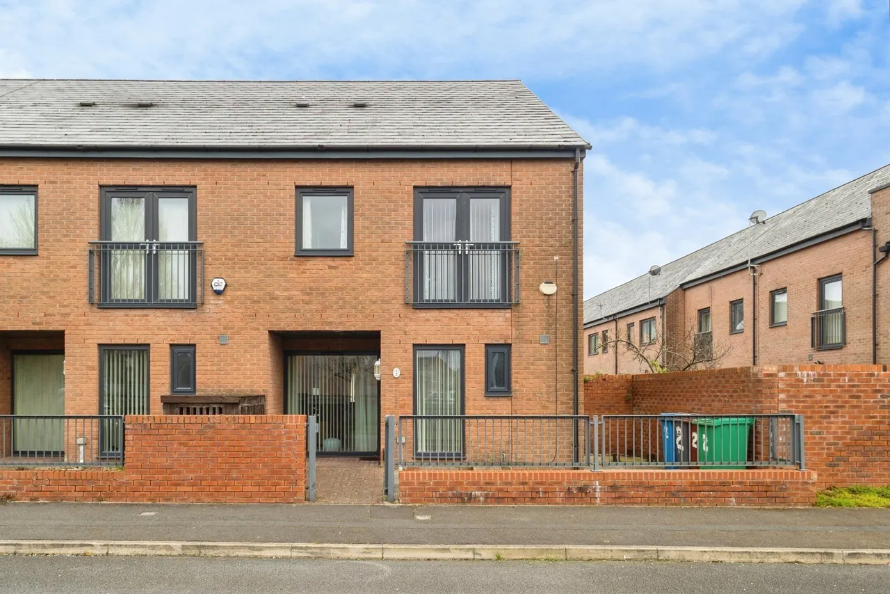 3 bed house for sale — Sellars Street, Openshaw, Manchester, M11