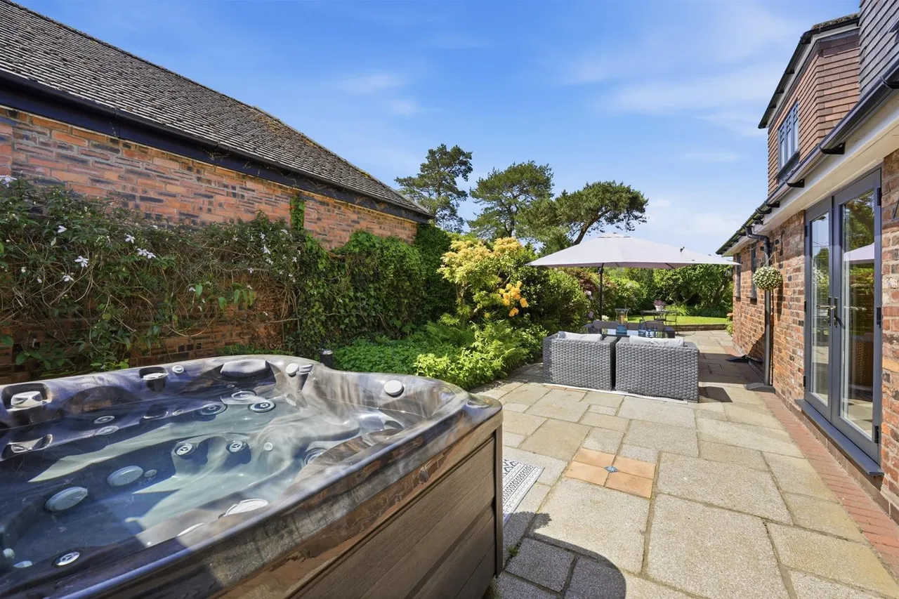 Pool End Close, Tytherington, photo 33