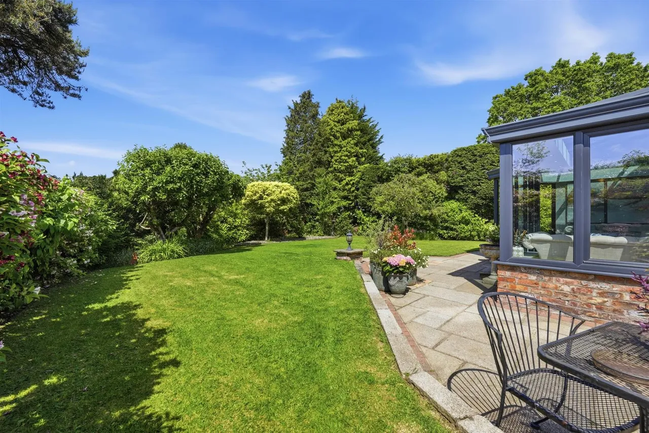 Pool End Close, Tytherington, photo 35