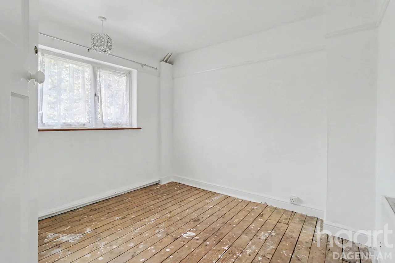 Orchard Road, Dagenham, RM10, photo 16